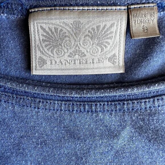 DANTELLE rounded neckline, short cap sleeve T-shirt with lace, women's size S - Picture 5 of 6